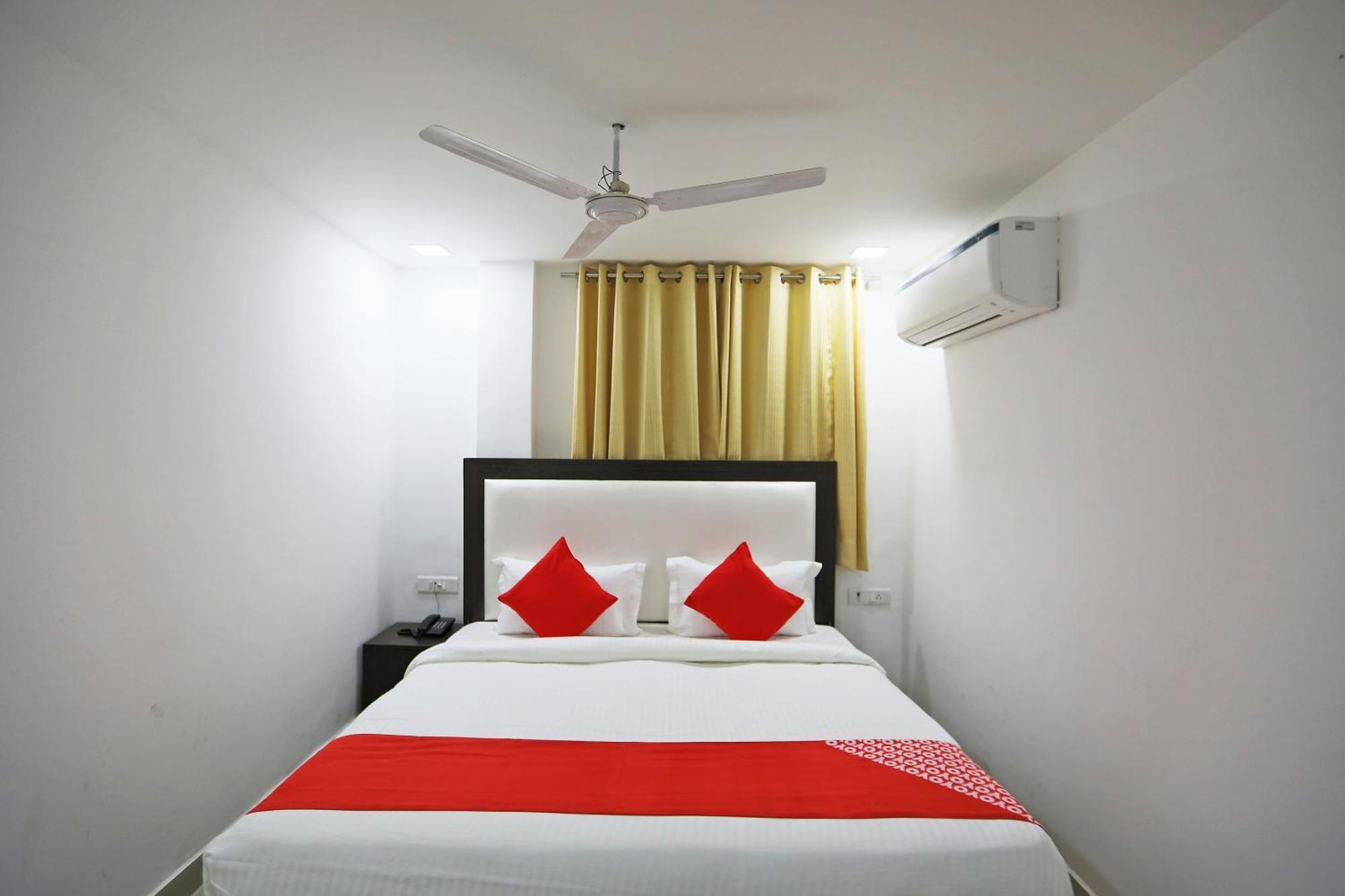 Hotel Townhouse South Lawn Neu-Delhi Exterior foto