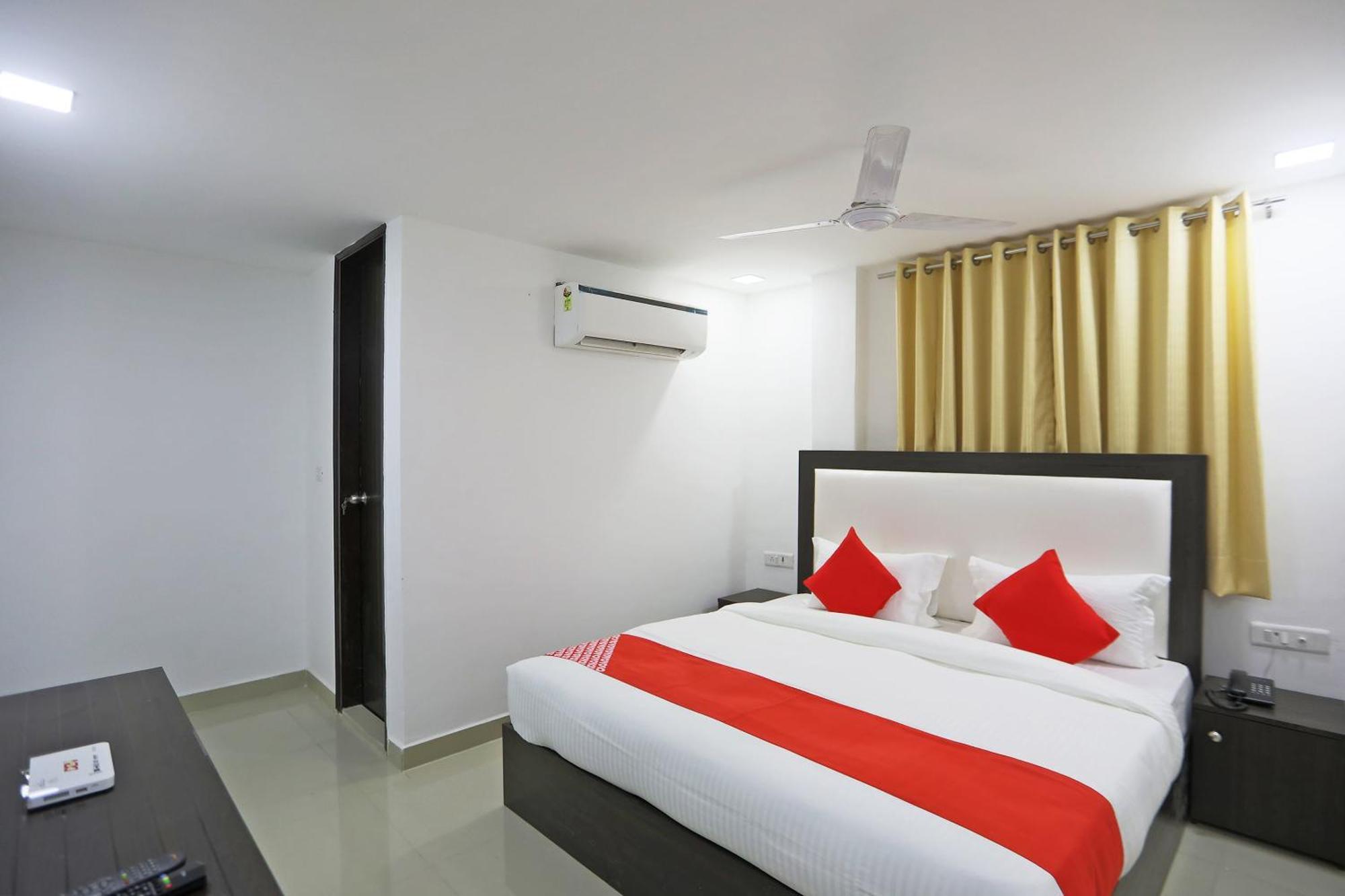 Hotel Townhouse South Lawn Neu-Delhi Exterior foto